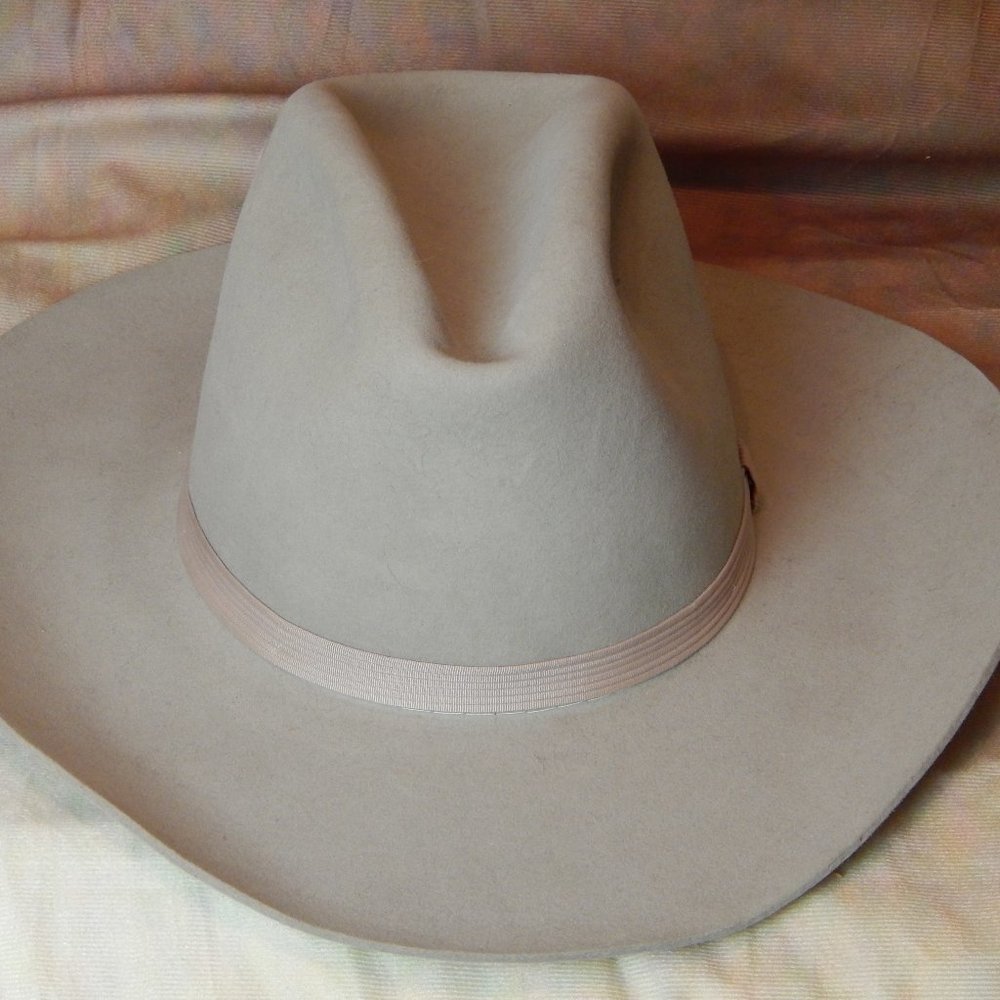 Resistol western 7 3/4 long oval